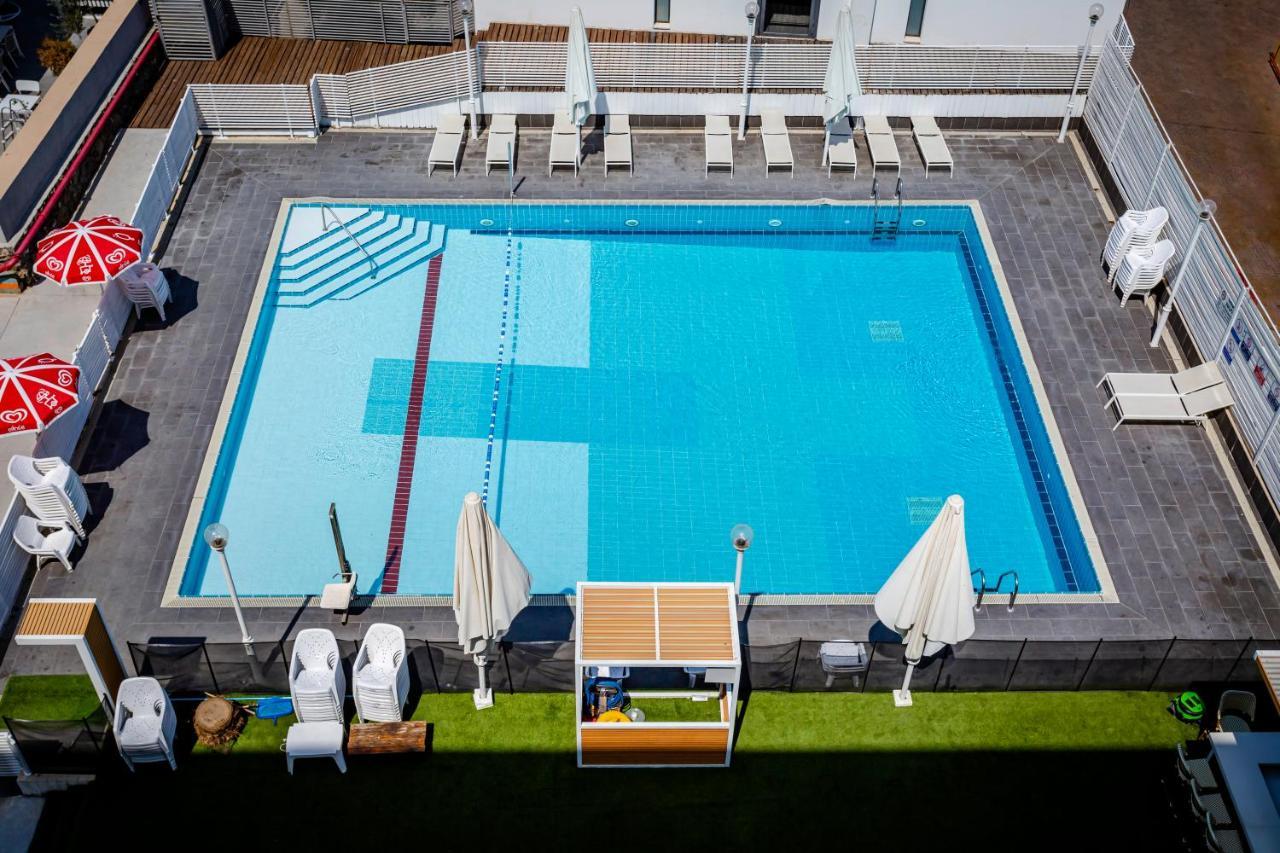 מלון דייז טבריה מראה חיצוני תמונה